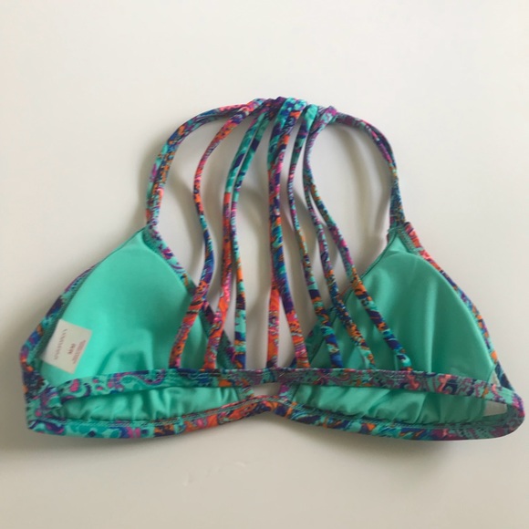 Bikini Set - Picture 2 of 5